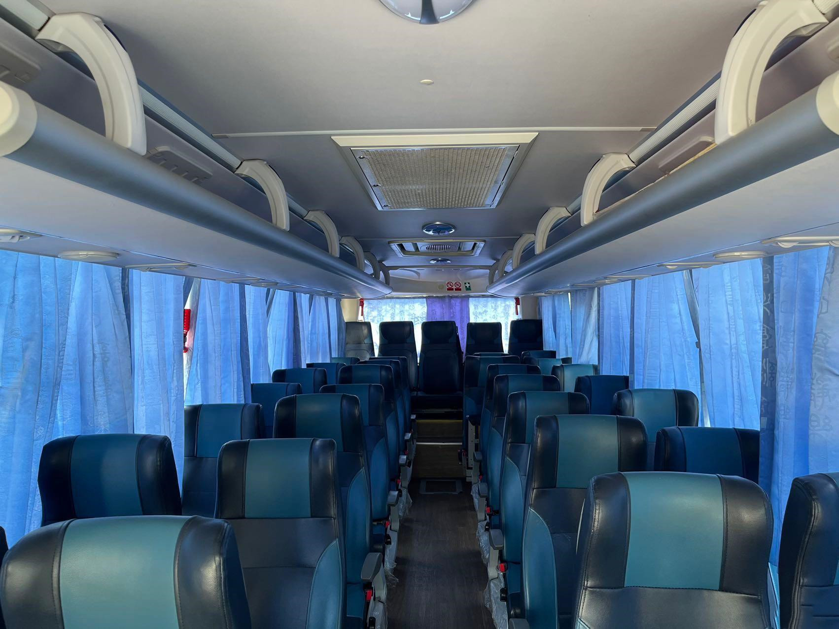 Kinglong Bus Coach Used XMQ6802 Second Hand Electric 48seater Yuchai Power Luxury