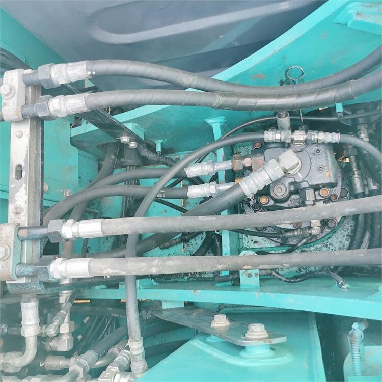 Japan Original 7 Ton Mini Used Kobelco SK75 Excavator with ISUZU Engine in Shanghai