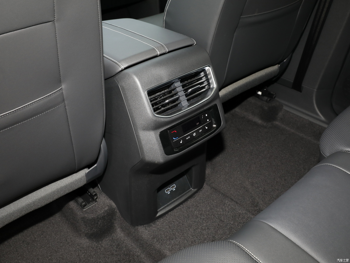 2024 Luxury SUV Gasoline Car VW Talagon 380TSI 4x4 Automatic Petrol Vehicle with Max Speed of 200 Km/h and AWD Drive