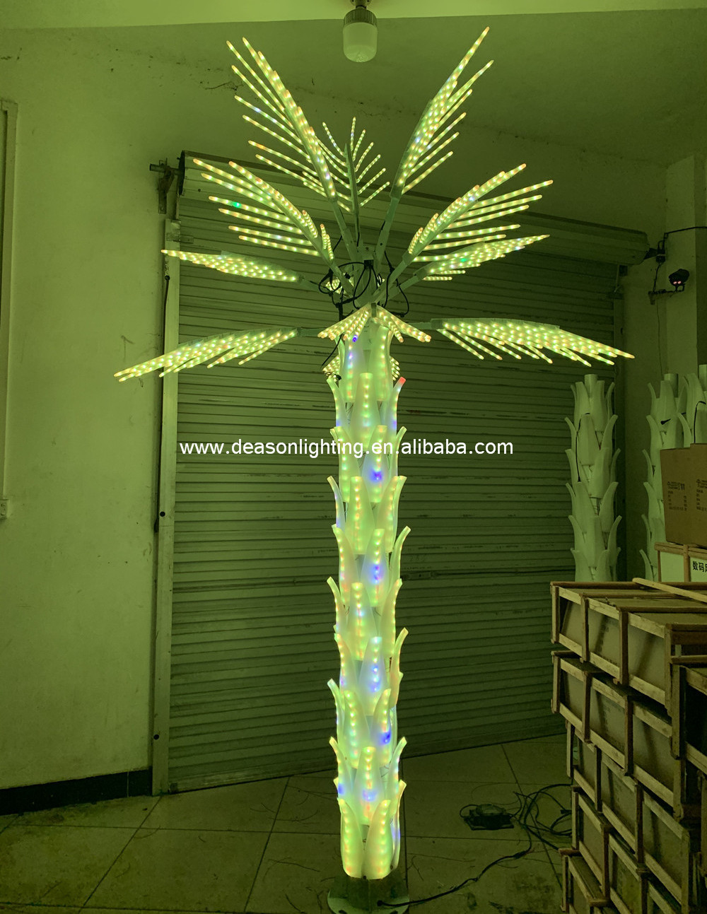 led color changing palm tree light