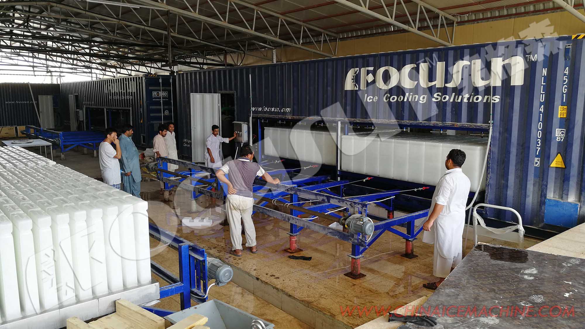 65.3kw Solar Fully Auto Block Ice Machine for Africa Container Portable 2022 10MT
