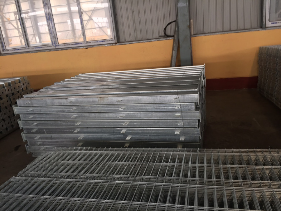 High Security Welded Mesh Fence For Highway , Railway , Sporting , Garden