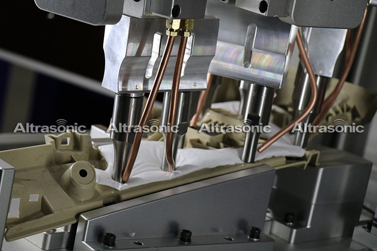 Customized Multi Horn Ultrasonic Welding Equipment for Automotive Sound Barrier