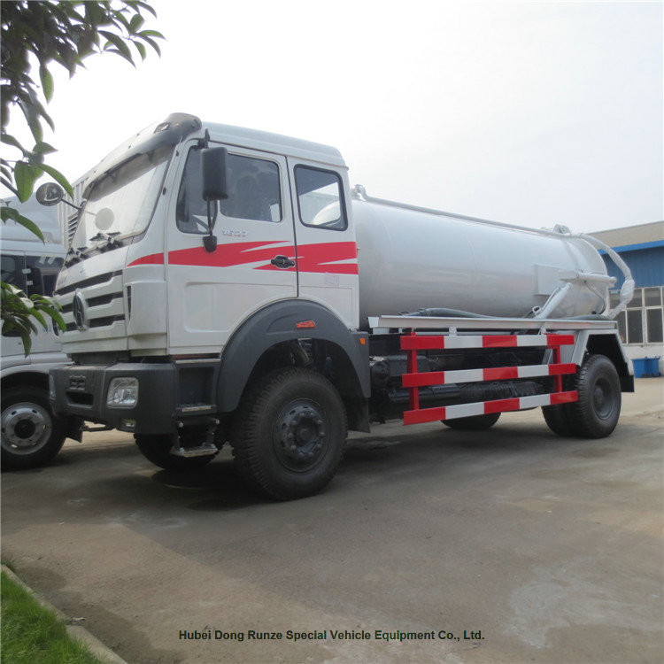 Beiben 8000L -10000L Septic Vacuum Trucks , Cesspit Emptier Truck Customized