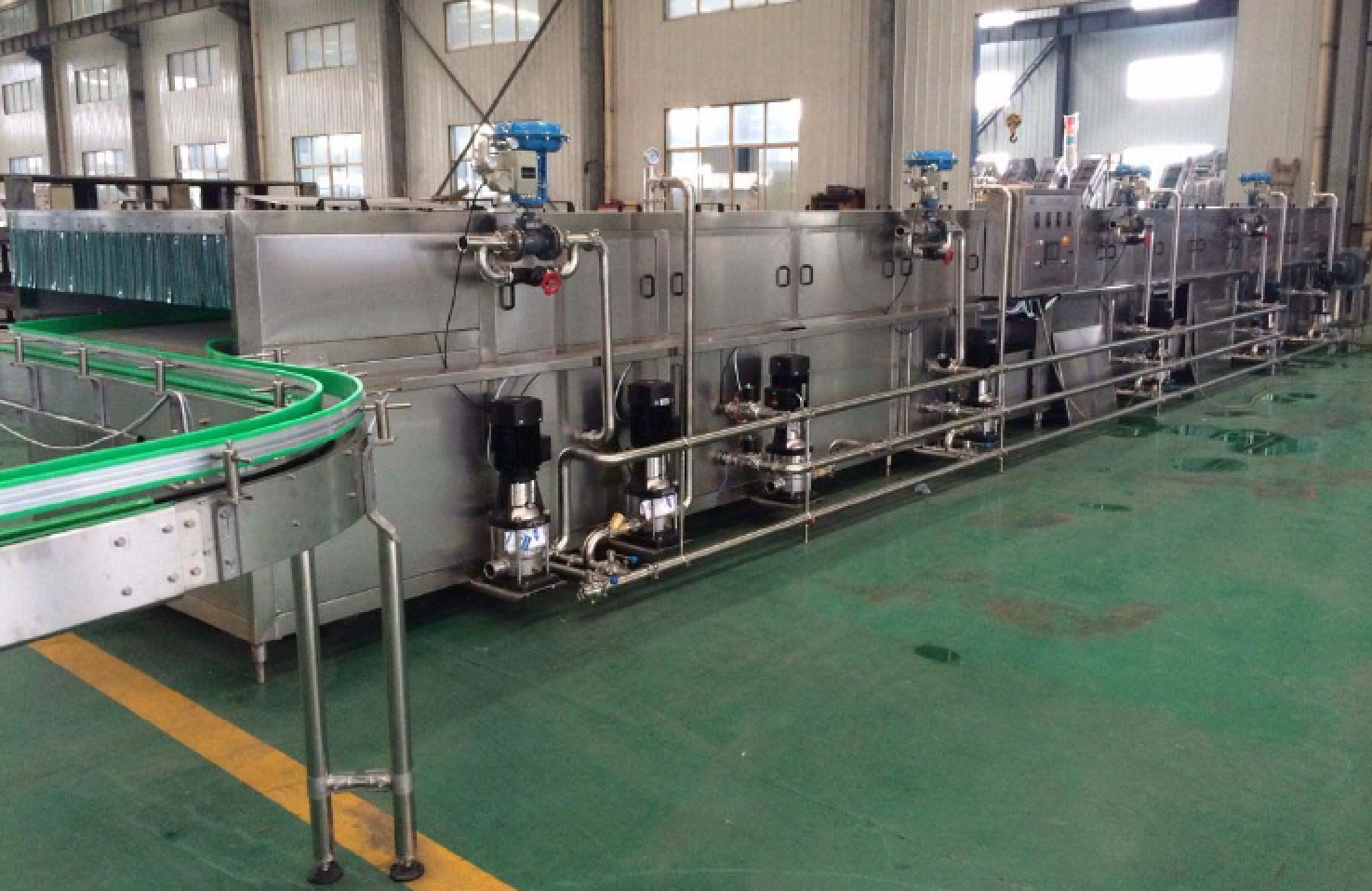 200ml-2500ml Automatic Beer Filling Machine With Plastic Caps And Crown Caps