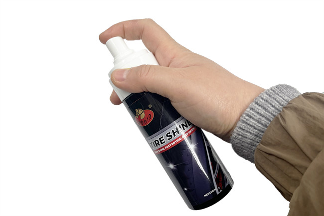 Car Tire Shine Spray High Gloss Coating Dressing Refurbishing Spray Wheel Cleaner Sprayable Extra Glossy