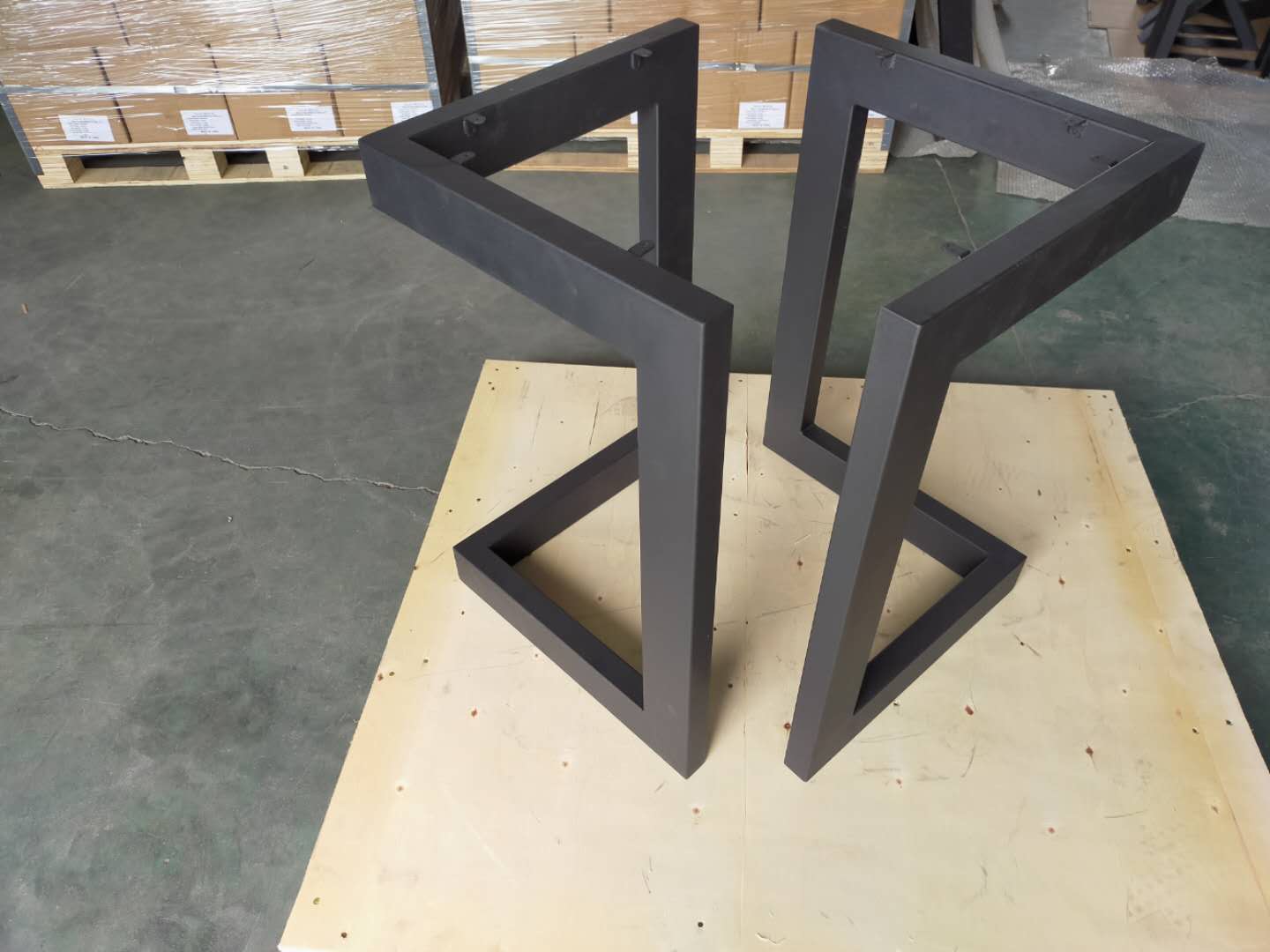 Modern Silver/Black/White Metal Dining Table Legs with Included Nuts and Screws
