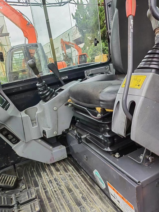 Used KX165 Excavator Direct YANMAR Engine 6 Ton Mini Excavator with 1 Year Warrant