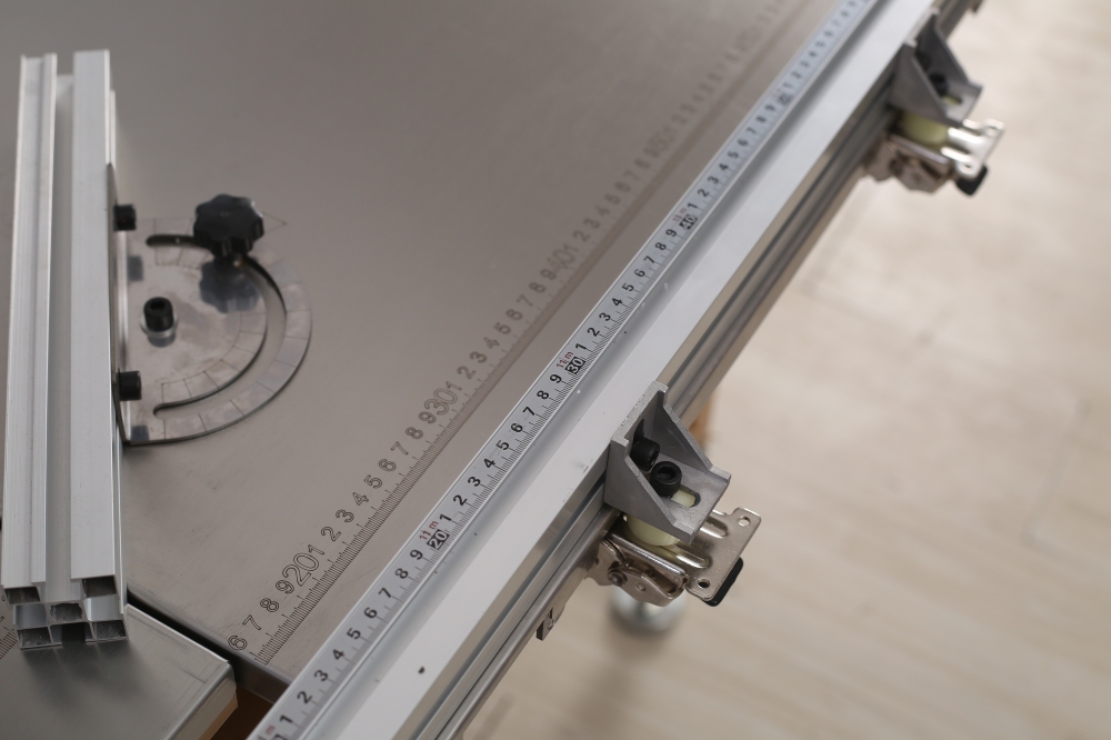 Woodworking Table Saw Portable Panel Saw Machine For Wood Cutting