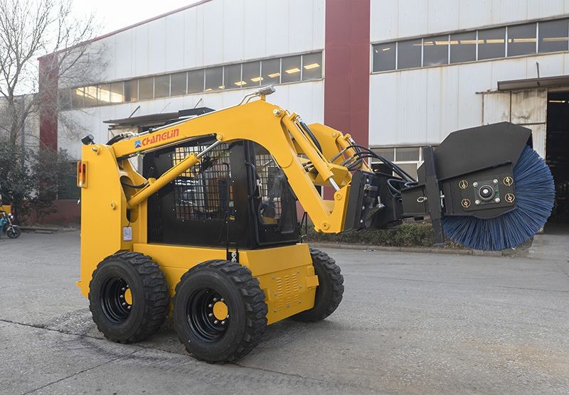 Changlin Yellow Skid Loader Excavator 255F 0.4M3 Operating Weight 2400 Kg