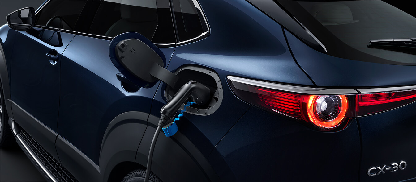 The Chinese made Newest Energy Electric Car Adult Chang'an Mazda 2021 CX-30 EV Car 4 wheel 5-door 5-seats Electric Car EV SUV