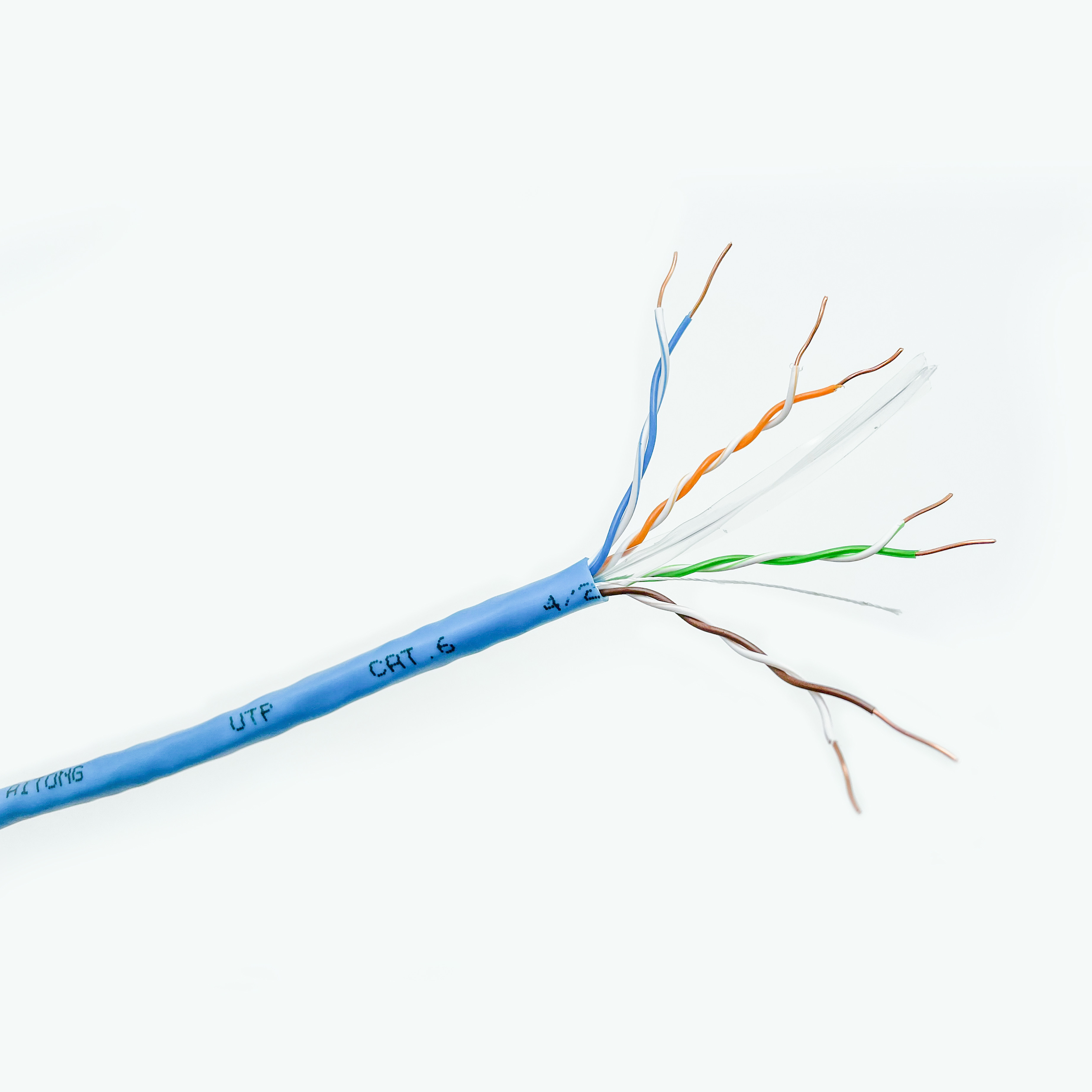 Indoor 99.9% Copper Ethernet LAN Cable Cat 6 23awg For Computer Networks