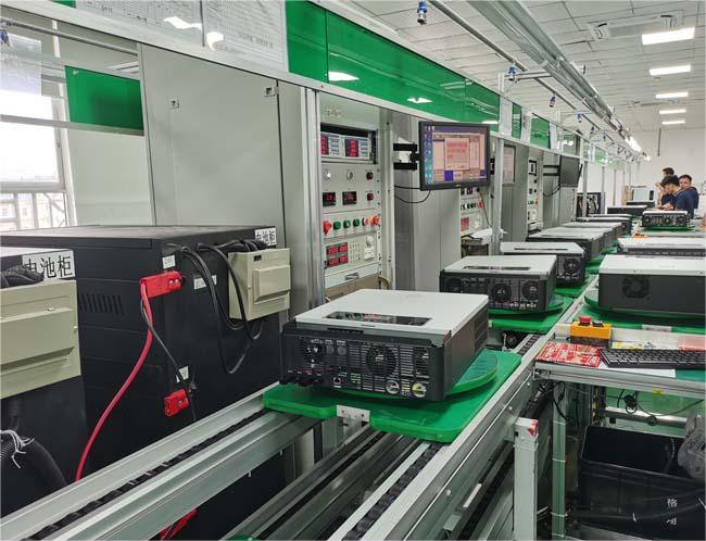 Hybrid 10.2KW Off Grid Solar Inverter AC 220V 230V PV 900V-450V