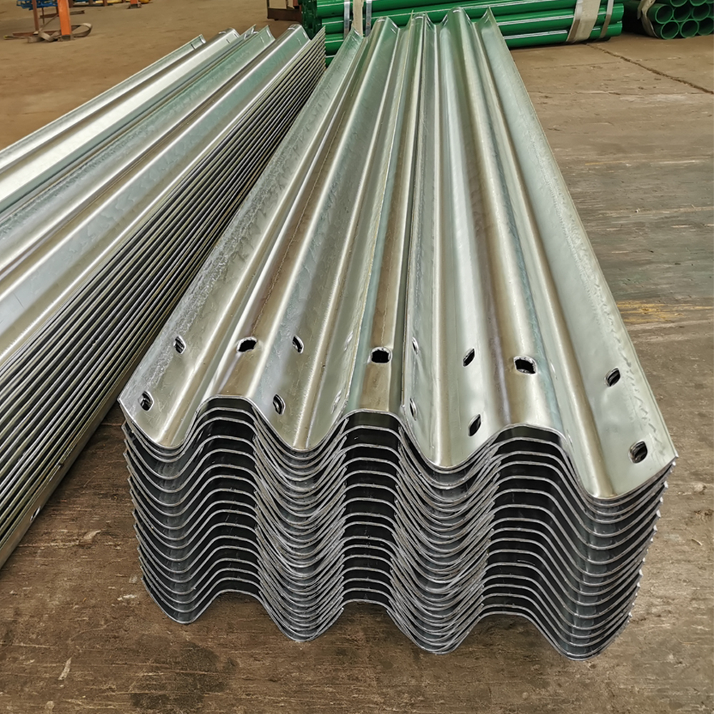 Road Safety Barrier with Q235 Q345 Steel Material and AASHTO M-180 Standard