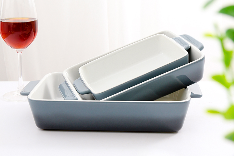 Rectangular Shape Ceramic Bakeware Sets Dish For Lasagna 23.7oz Volume
