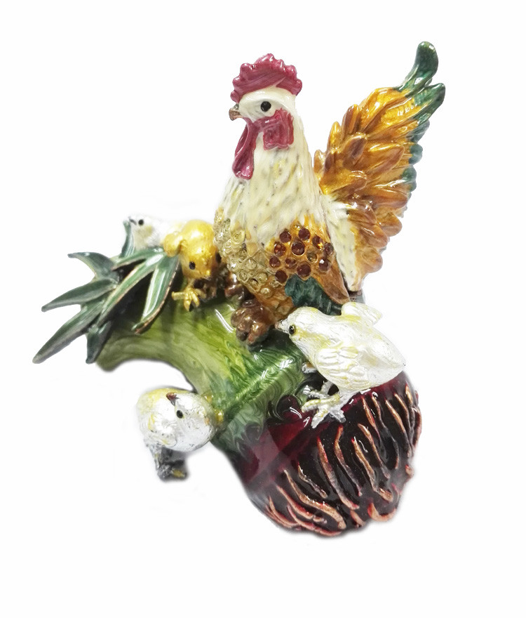 Hot sale antique rooster cock animal shape metal hand painted decortive jewelry box