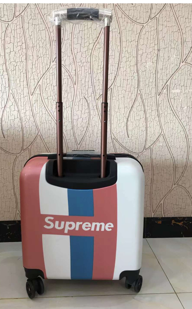Factory Wholesale Lightweight Boarding Box Portable Universal Wheel Suitcase Custom Outdoor Luggage