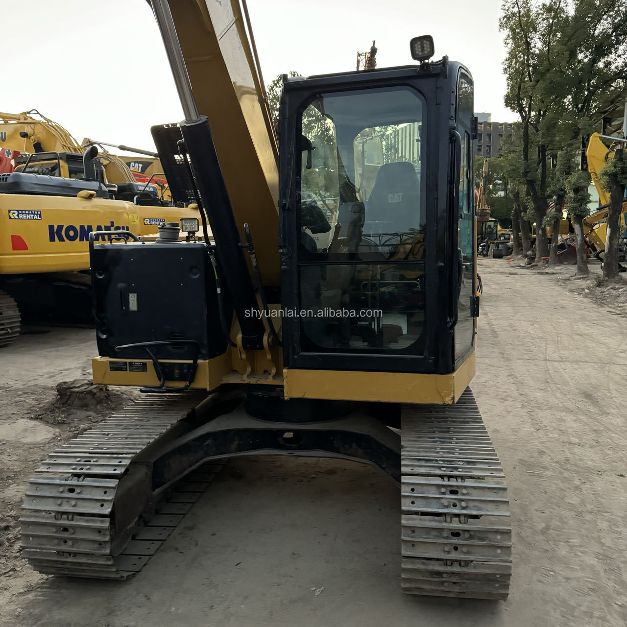 Energy-Saving Cat 307.5 Excavator Original Affordable for Crushing Used Hand Excavators