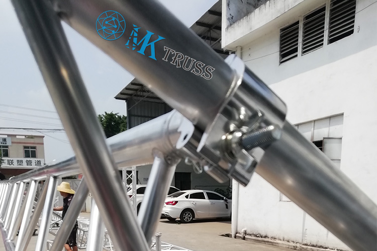 Move Truss Folding Clamp Made of Aluminum Alloy for Easy and Fast Assembly