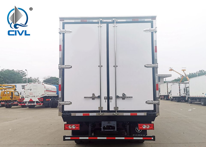 3 Ton Foton Refrigerated Truck / 156hp Engine Chiller Lorry / Refrigerator Cars / Refrigerator Truck Cooler Truck