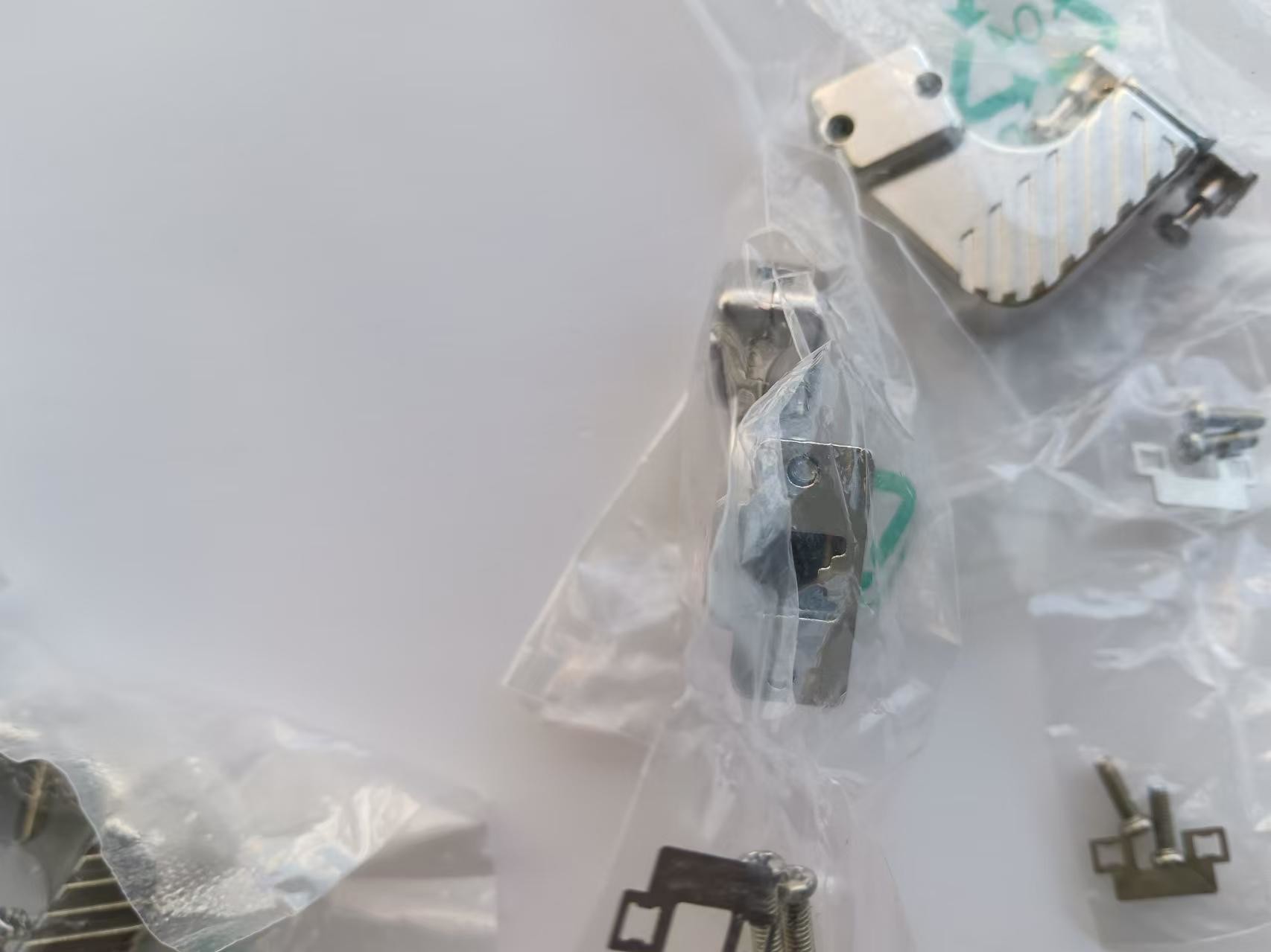 Two Pin Metal / Plastic Servo Connector Long Life