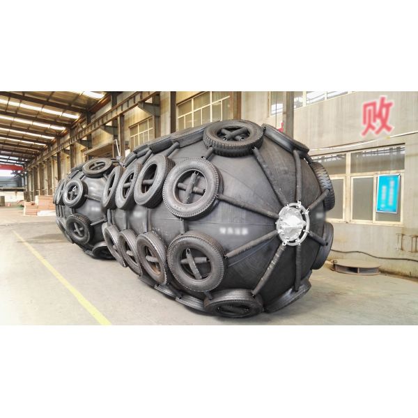 Customized 3.3m X 11.5m Pneumatic Fender Marine Rubber Fender for Ship to Ship | Chain Net Type, High Elasticity, 5-10 Year Service Life for Boats