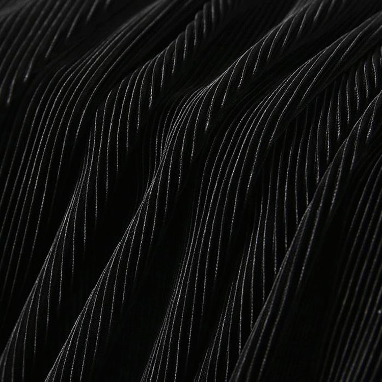 Three-Dimensional Striped Pleated Textured Matte Pleated Fabric