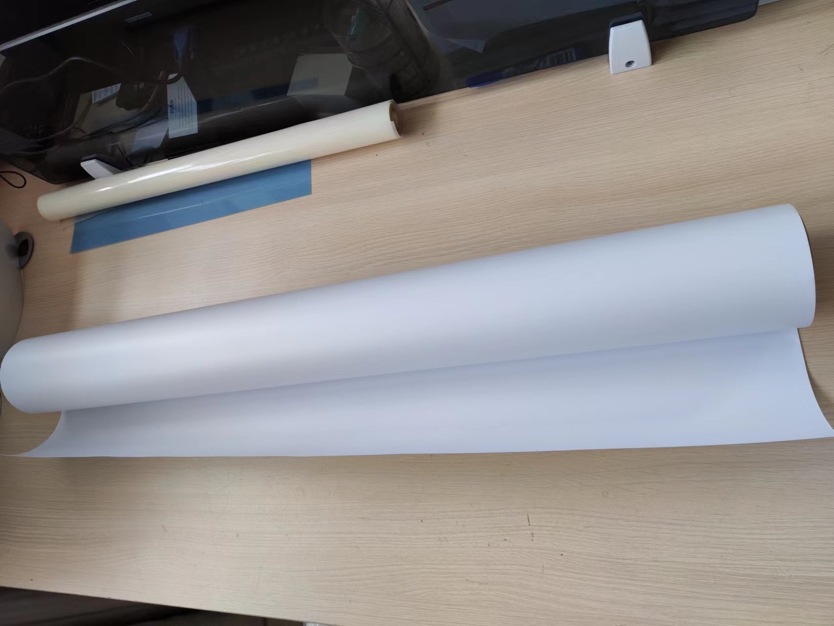 Customized Removable Vinyl Sticker Roll For Rectangle / Circle / Oval Shapes