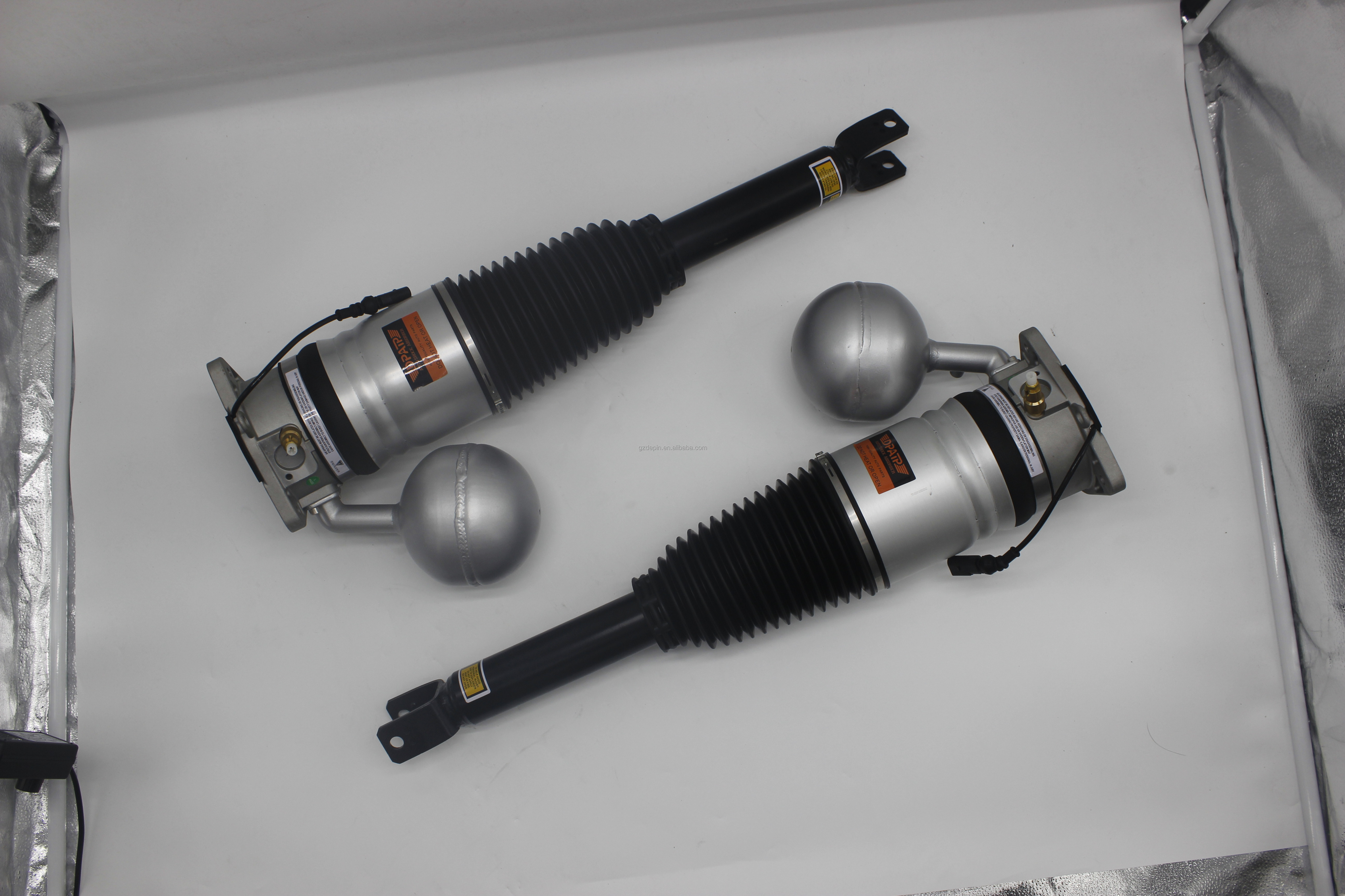 Rear Air Suspension Shock Absorber for Volkswagen Phaeton 3D0616001 3D0616002 19-218632