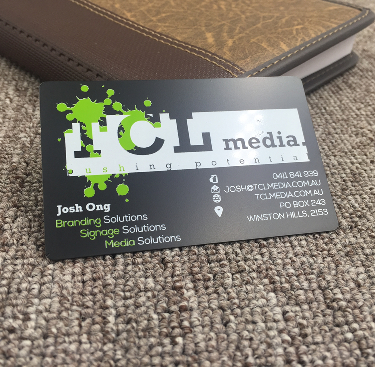 Custom Luxury Metal Credit Card Laser Cut Engraved Matte Black Stainless Steel chip card