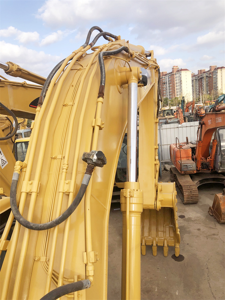 Original Hydraulic Cylinder and Pump Used CAT 325 Excavator for Construction