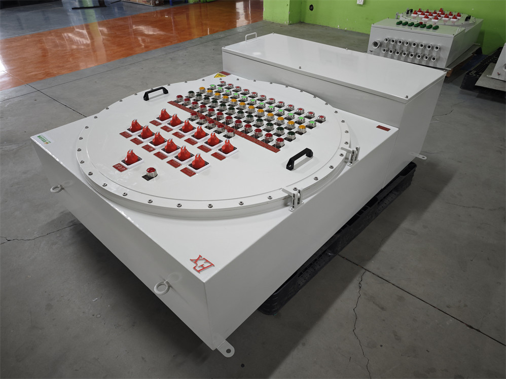 ATEX 380V Flameproof Control Panels Industrial Power Distribution Panel Aluminium Material Anti Corrsion IP66 For Hazardous Zone1 2 21 22 Rated
