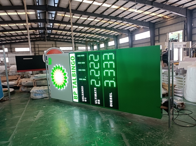 Bus Stations Modern Pylon Signs Illuminated ACM / Steel 150mm for Outdoor