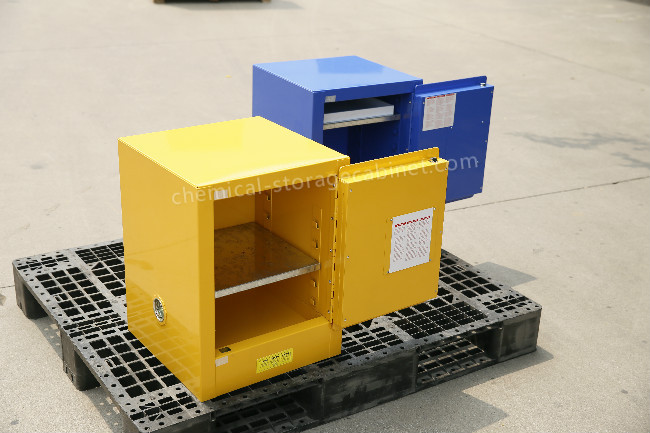2 Door Vented Laboratory Locking Metal Flammable Storage Cabinet For Liquid Chemical