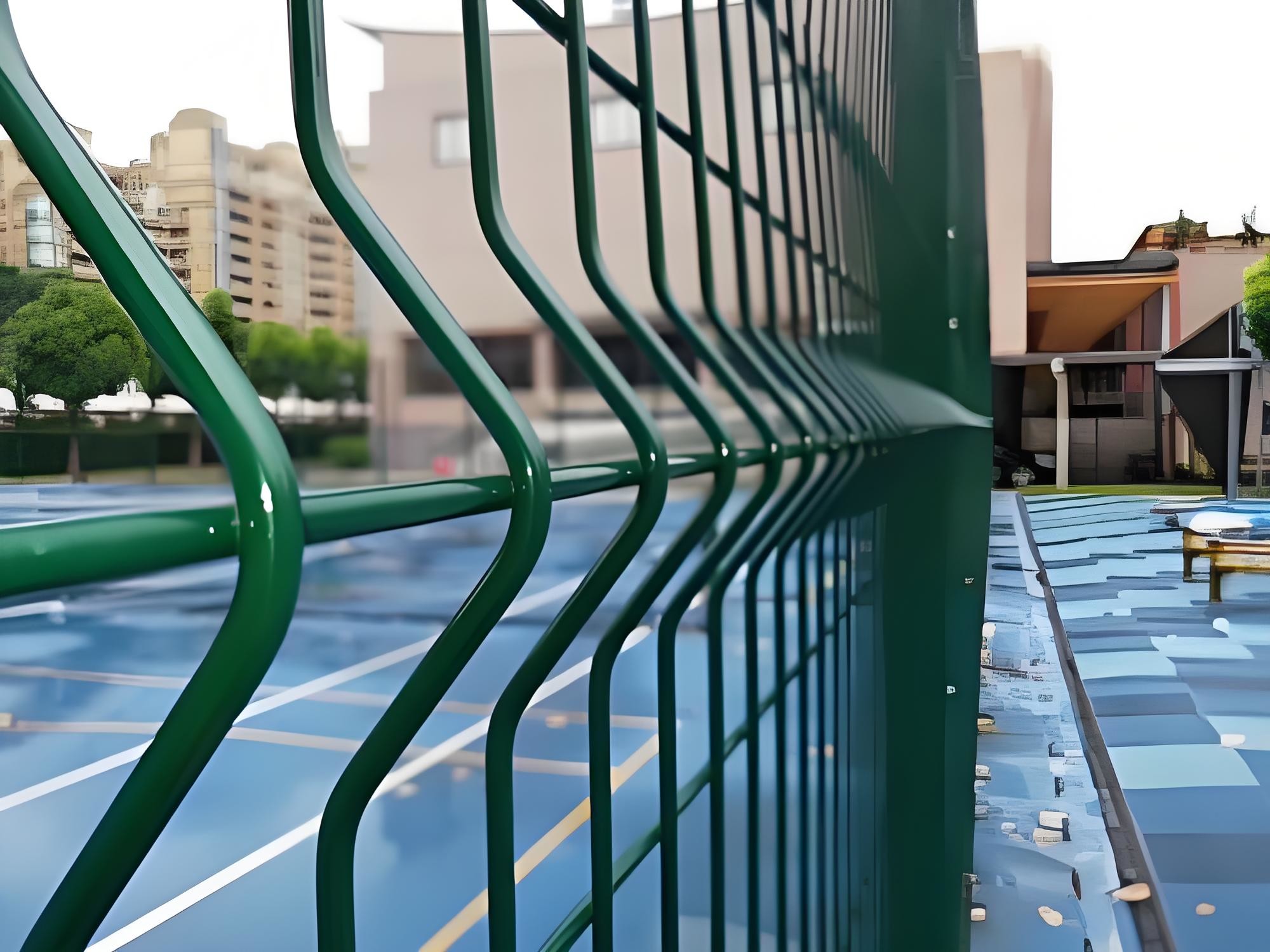 Low Carbon Steel 3d Curve Mesh Fence Security Fence With 1.5mm-3.0mm Thickness Post