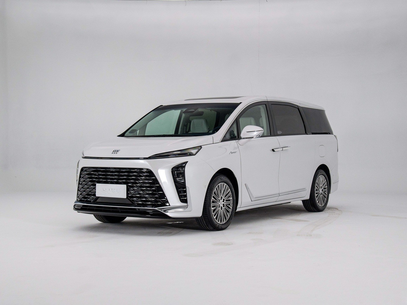 SMG Buick GL8 ES PHEV 1.5T 6/7 Seater Luxury Edition Plug In Hybrid Electric Vehicle MPV 2024