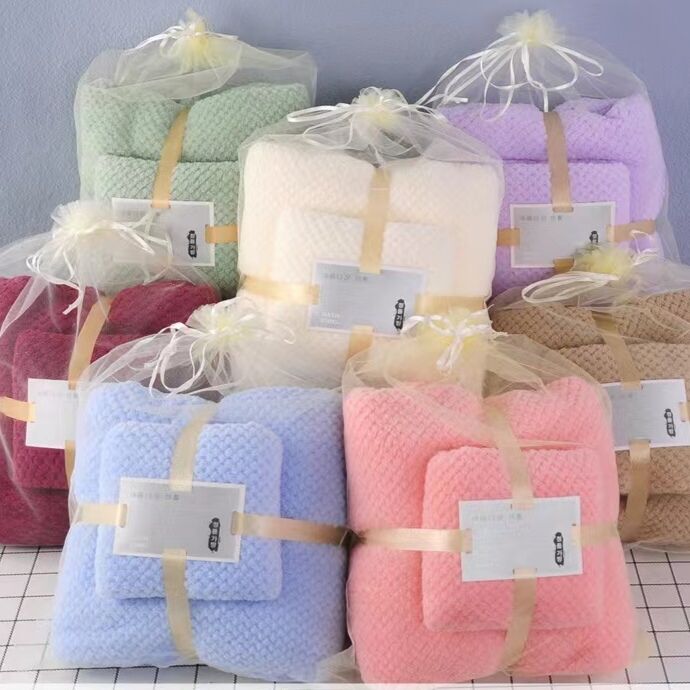 Soft Skin Friendly Towel for Wedding Christmas Gift Customized Packaging Logo Souvenir