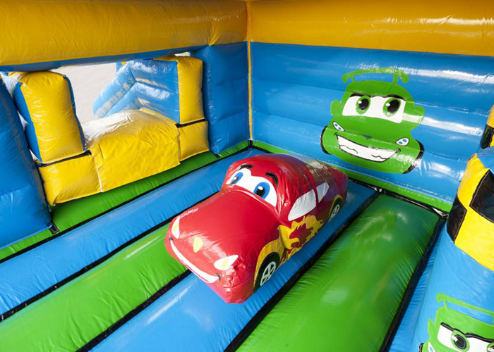 5.2 x 6.9m Custom Made Inflatable Bounce House / Jumping Castle With Slide