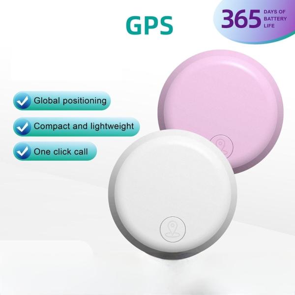 Solar Powered Pet GPS Tracker Global Coverage Long Battery Life Low Battery Alert