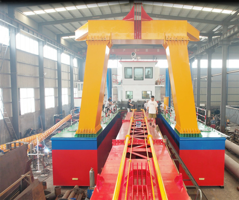 50kw 20inch Csd Dredger Equipment Is Designed To Be 36 Meters Long Used For River Dredging