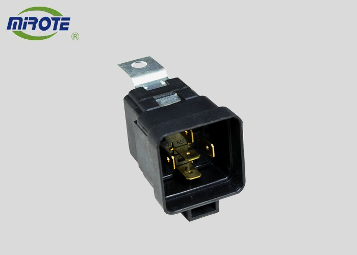 Waterproof , 5 Pin Automotive Relay With Socket Wire Harness 39160-02400 Car Air Conditioner Relay