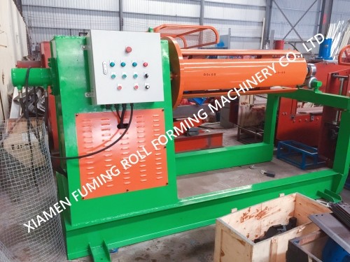 Precsion Uncoiler Decoiler Machine High Speed With Motor Driving