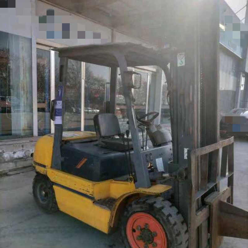 Energy Saving And Emission Reduction Engine Hydraulic Forklift Used 3 Tons Small Diesel Forklift
