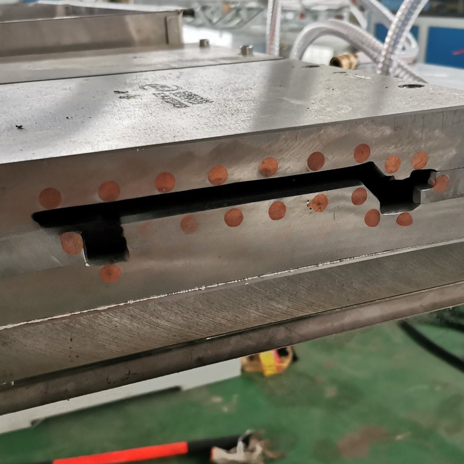 PE wood plastic decking profile Extrusion Machine for outdoor floor decking wall