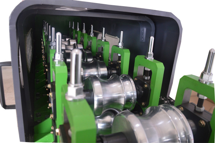 0.7-1.2mm Squre Delta Tube Roll Forming Machine With Elbow Device