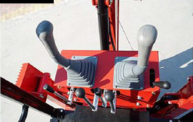 Pilot operation  Pilot operation, flexible operation, easy to learn