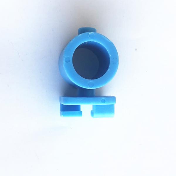 Insulator of electric fence Electric fencing insulator IST017 for 12mm electric fence post