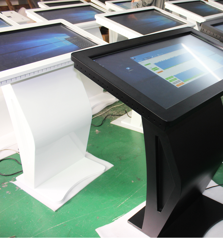 4K Resolution All In One PC Touch Screen CPU I3 / I5 / I7 Optional Long Service Life