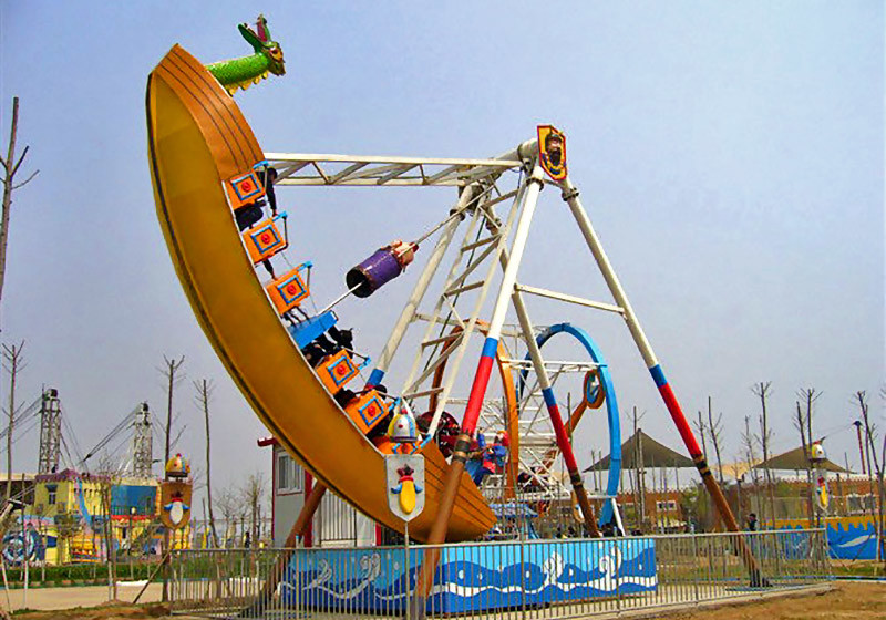 2000W Pirate Ship Ride Upside Down 360 Looping Pirate Ship For Theme Park