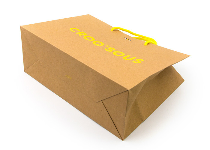 Eco Friendly Kraft Paper Shopping Bags With Handles Customized Logo Printing